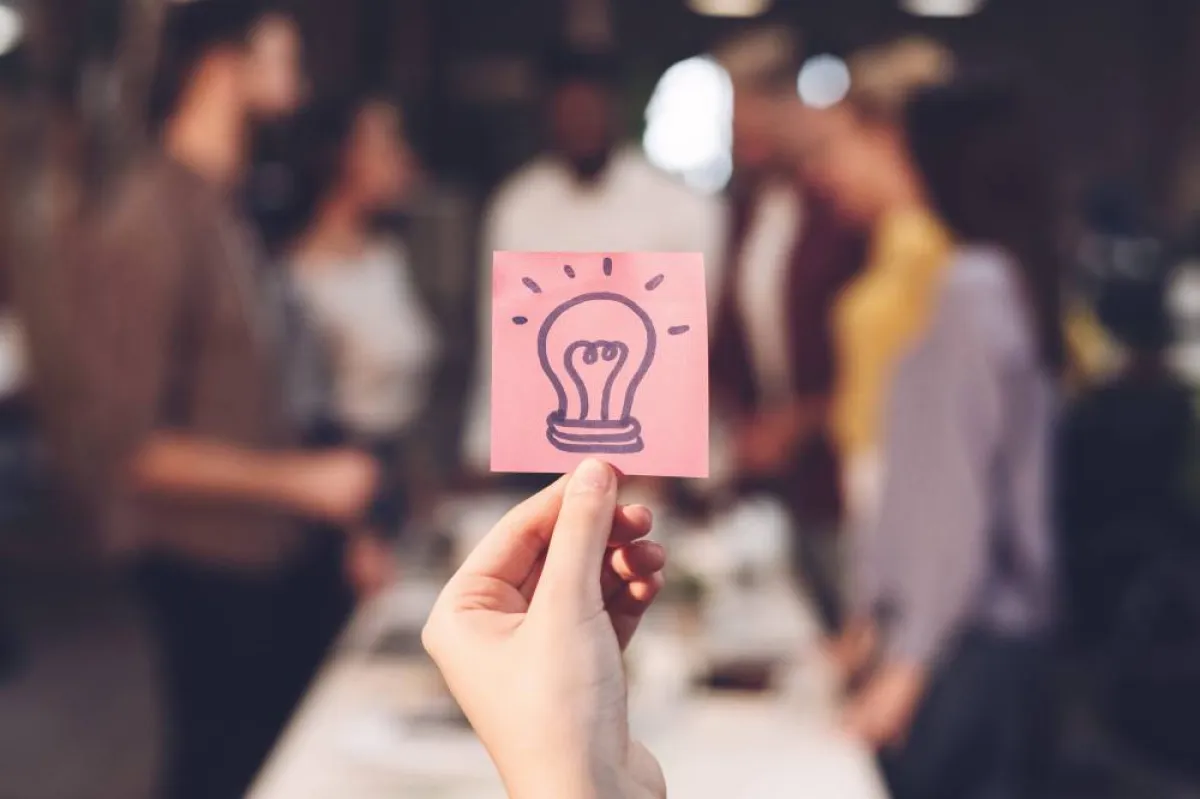 القائد قادر على تعزيز الإبداع