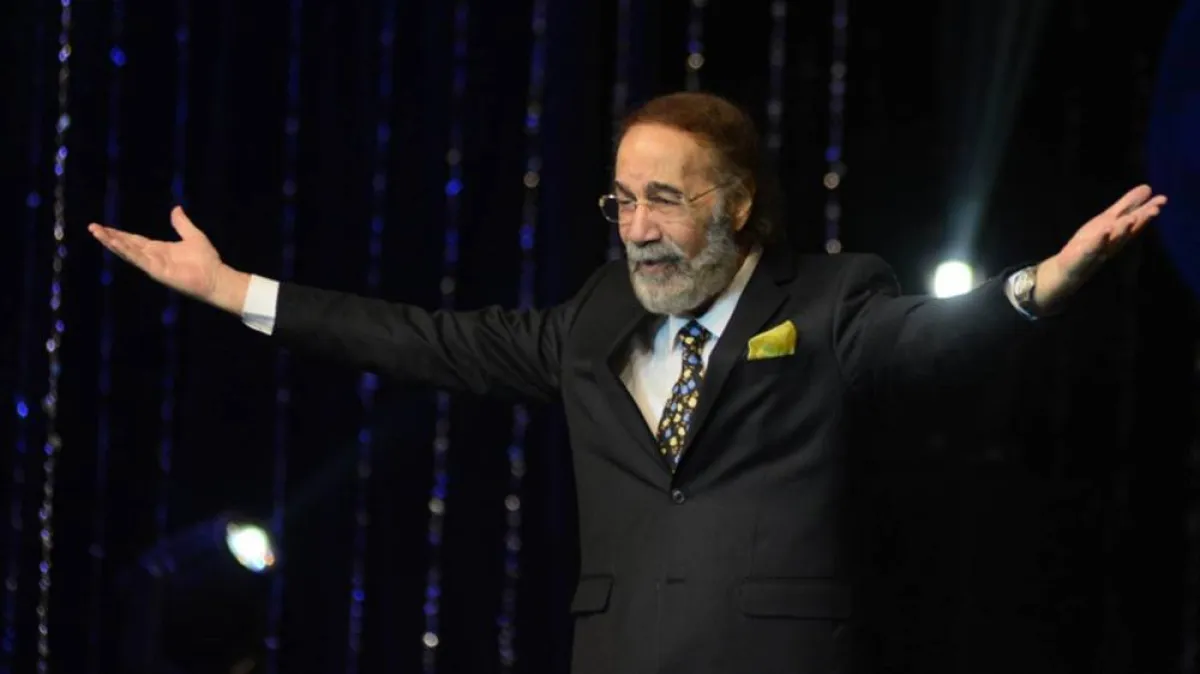 محمود ياسين - الصورة من حساب شهيرة على الفيس بوك