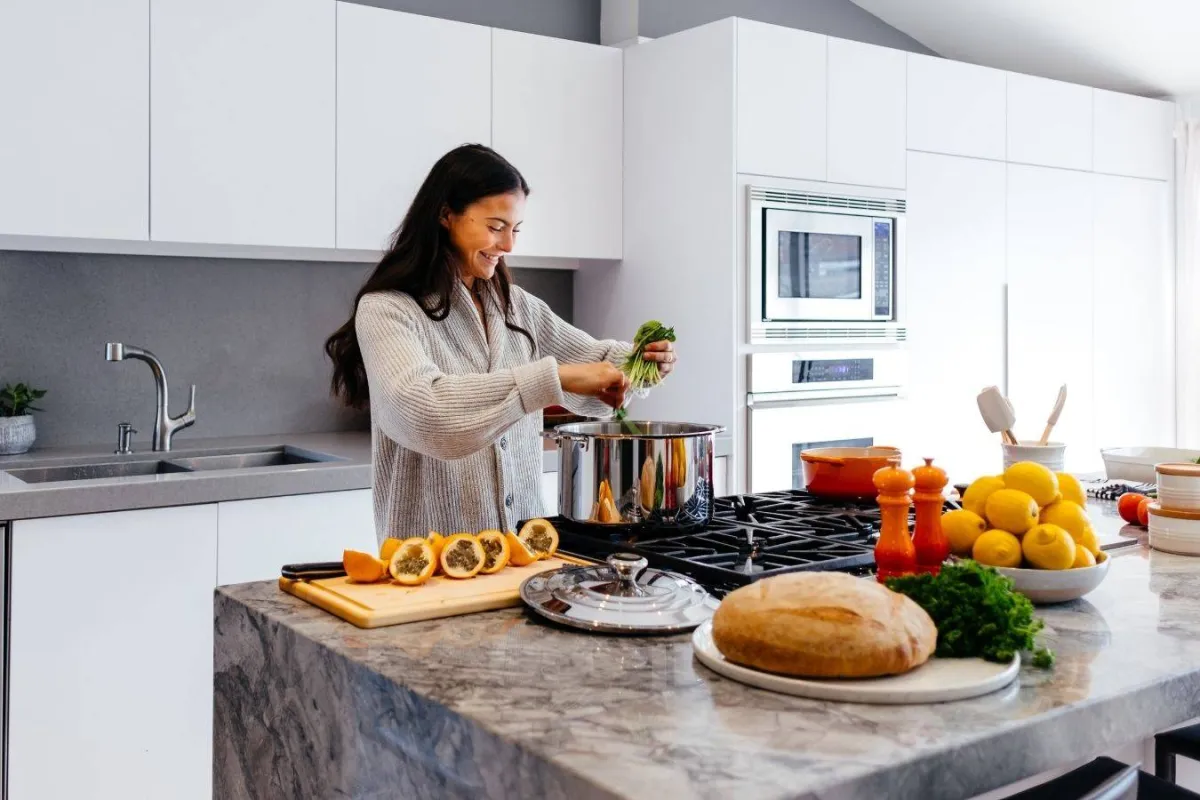 تفسير تناول الطعام في المنام