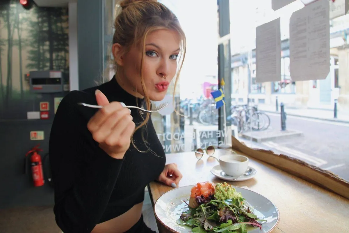 دلالة تناول الطعام في المنام