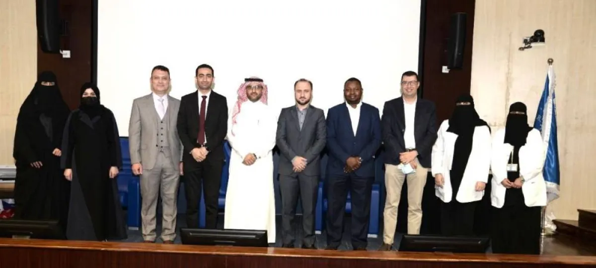 فريق تدشين أول تطبيق سعودي لقياس مفهوم ووضوح الكلام عند الأطفال