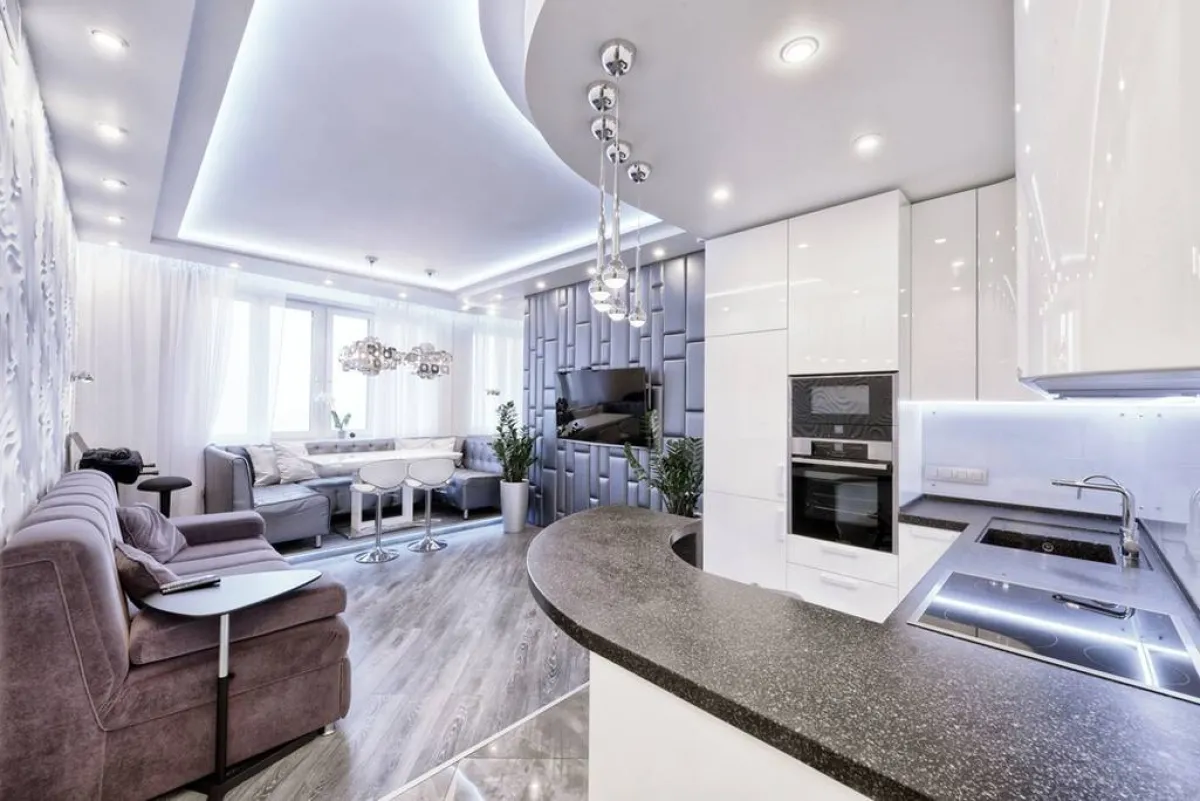 ديكورات سقفيّة منفّذة بالجبس 