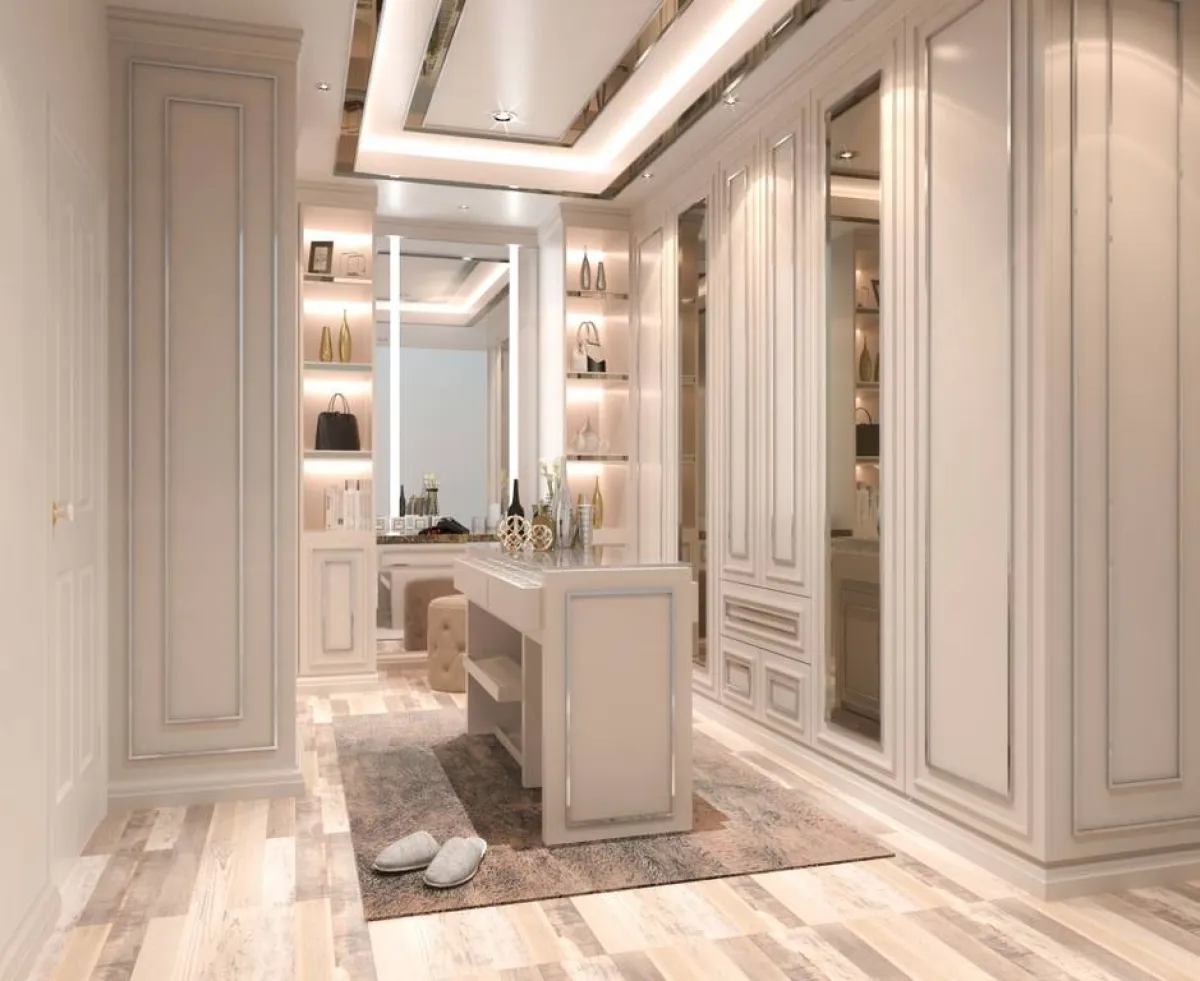 نموذج من غرفة الملابس كلاسيكيّة الطراز