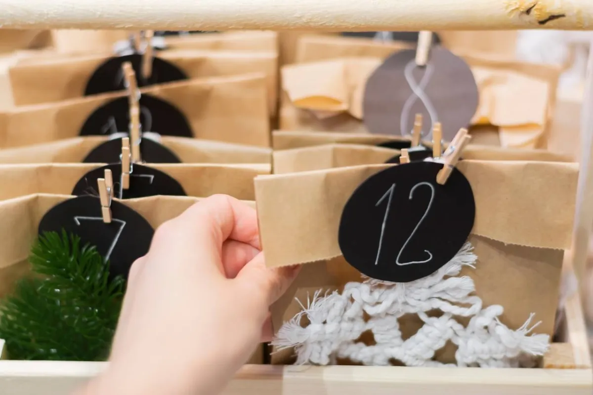 صورة لأكياس الحلوى