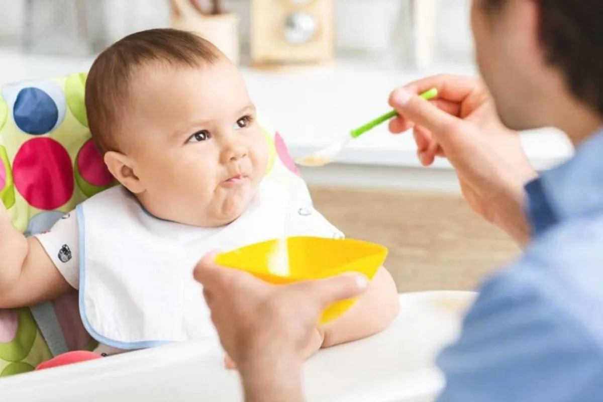 صورة لأم وطفلها