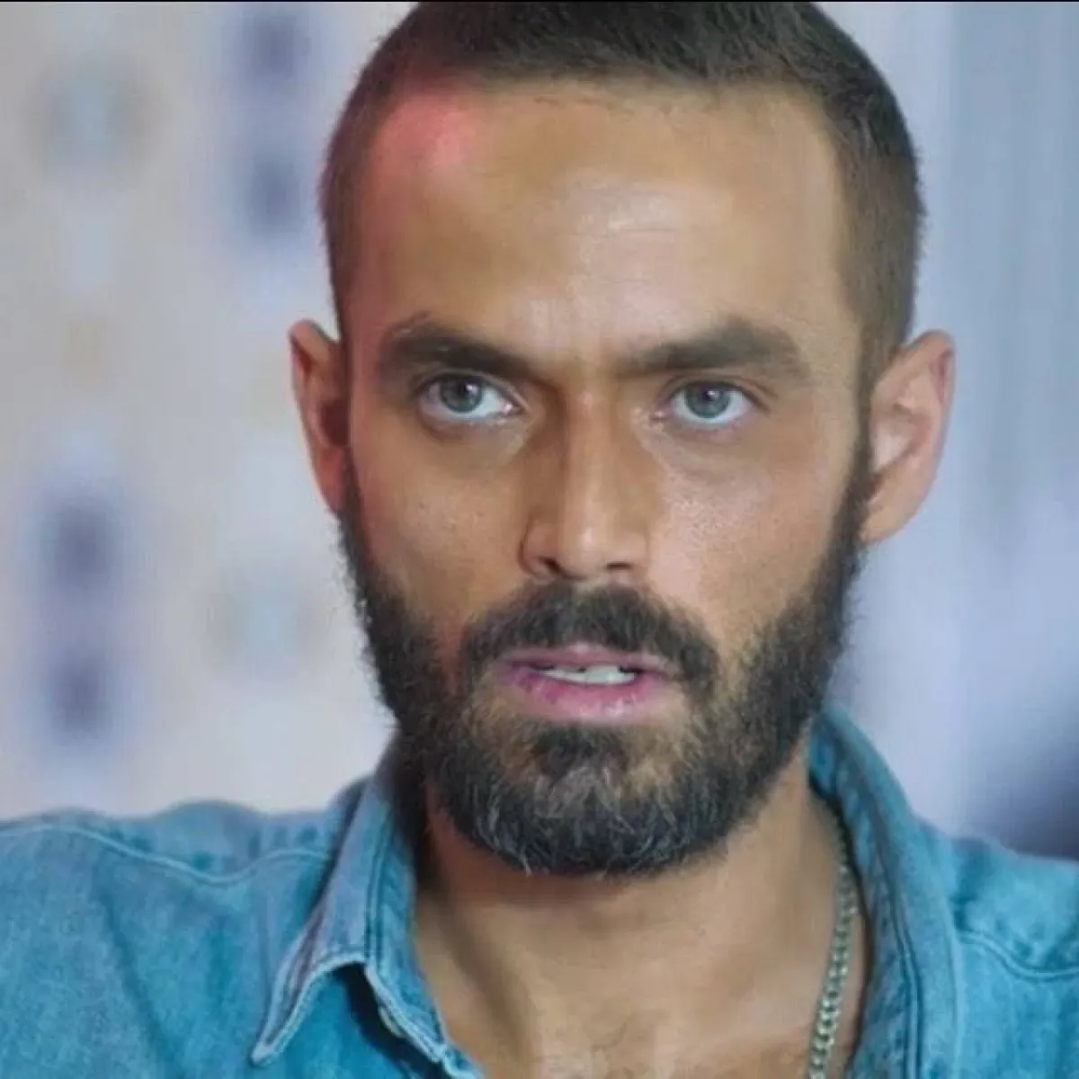 عمر حسن يوسف