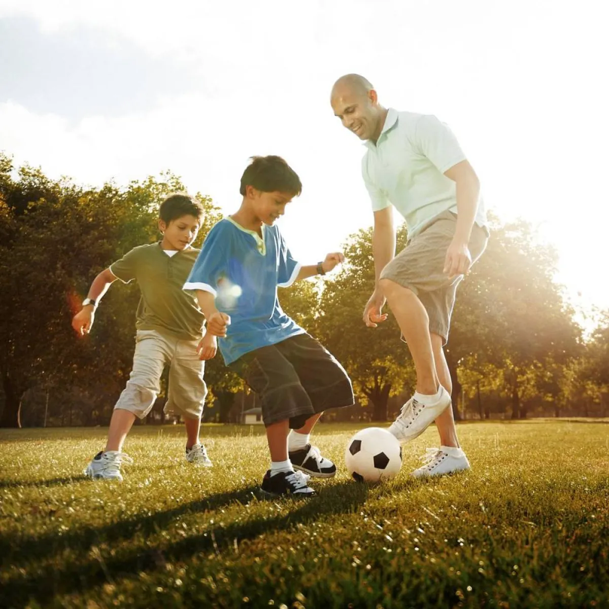  صورة لأطفال يلعبون