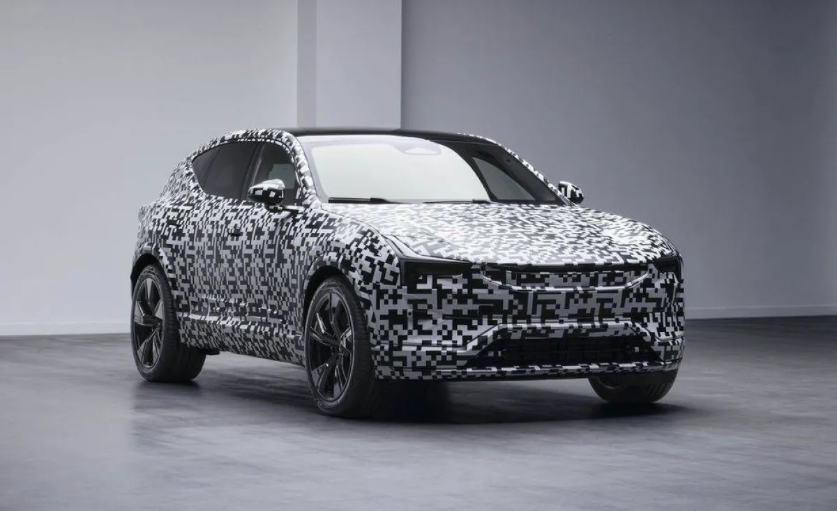 بوليستار تكشف عن سيارة كهربائية رياضية