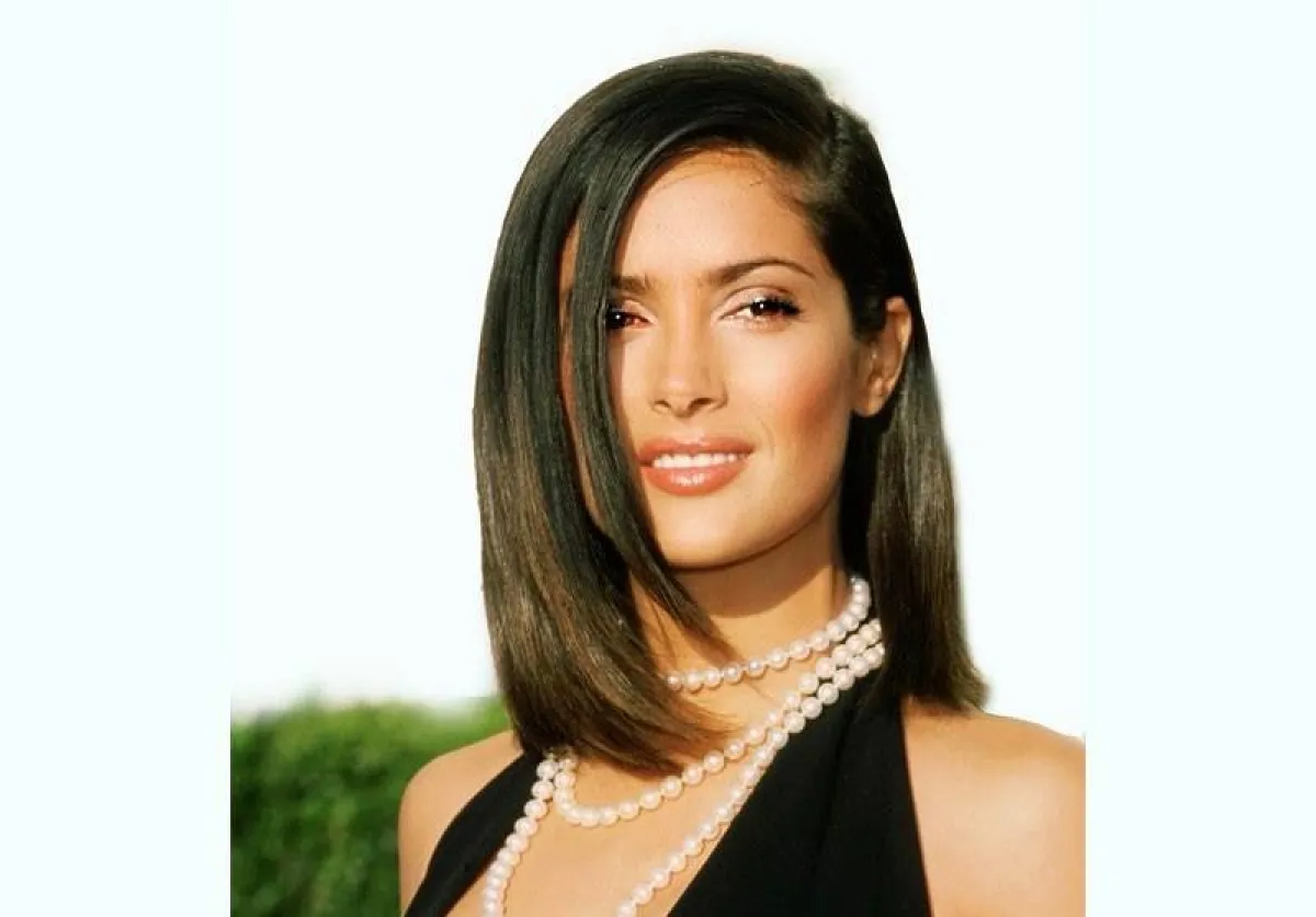 قصات شعر من وحي سلمى حايك