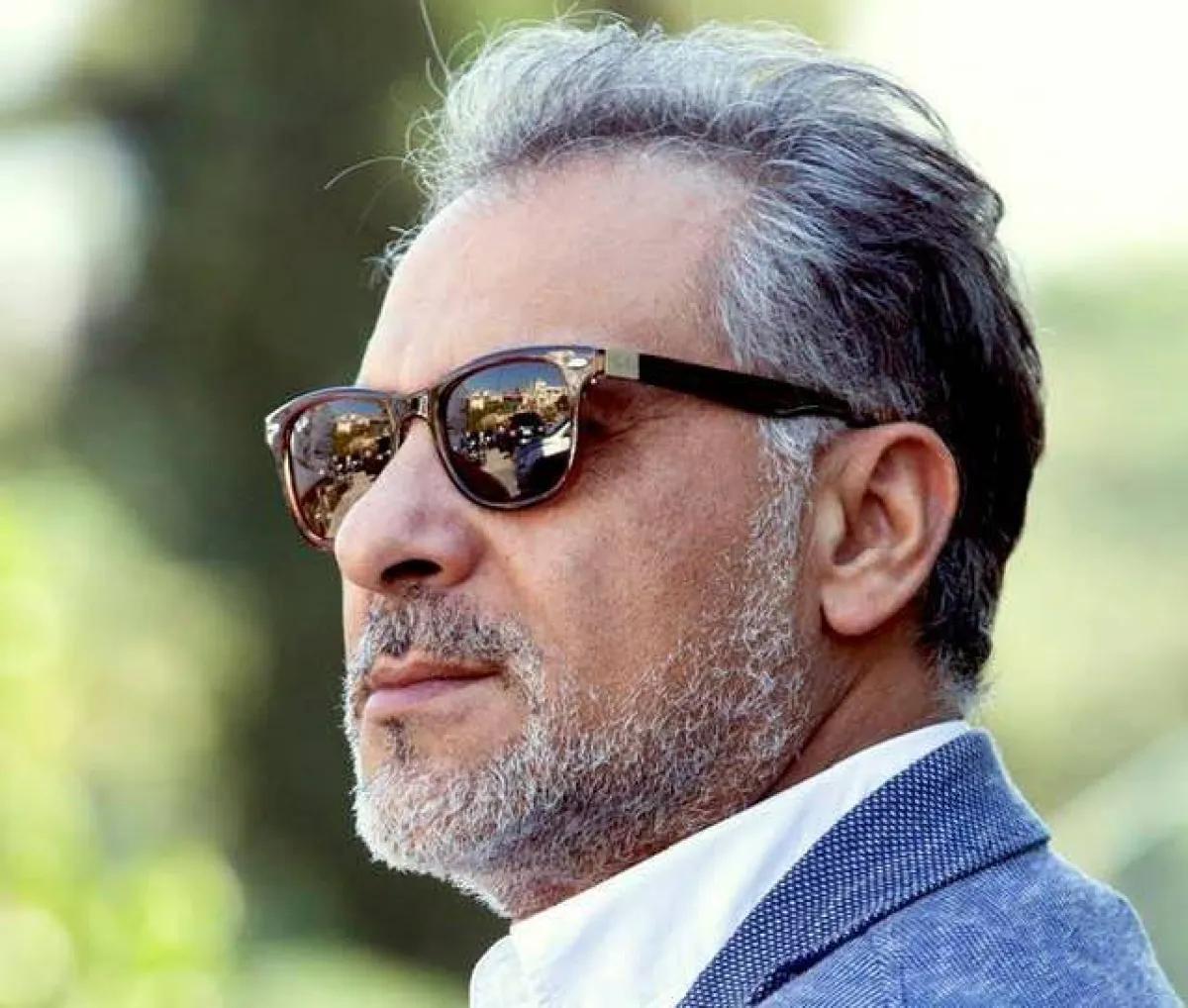 المخرج الراحل حاتم علي - الصورة من حساب شقيقه المنتج زياد علي على فيسبوك