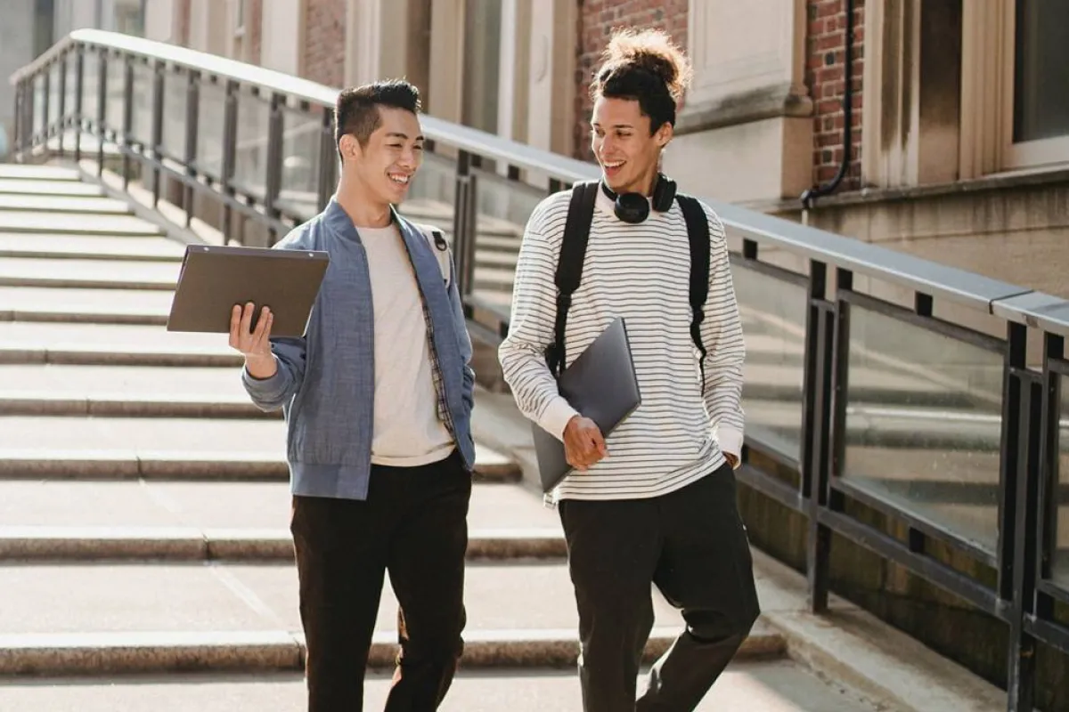 أظهر تقديرك لصديقك بإسداء المساعدة  