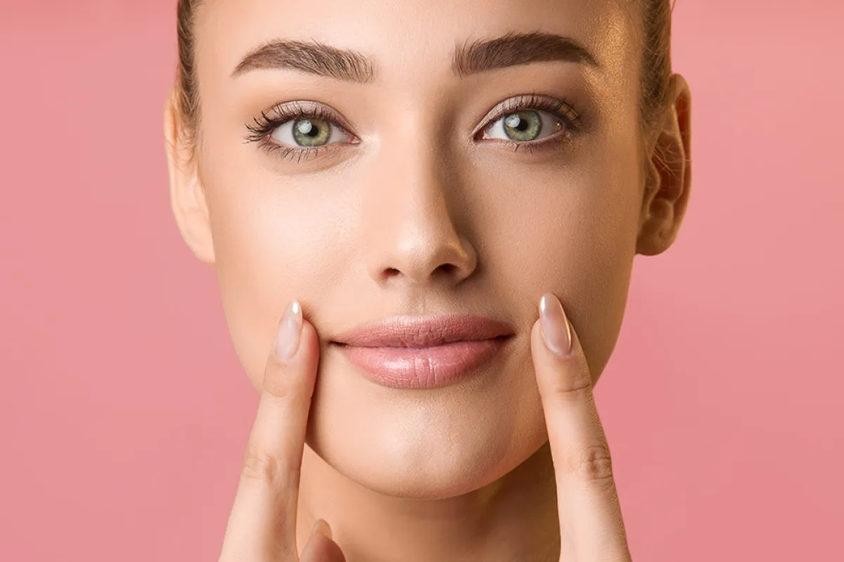 حركات الشفاه ودلالاتها الخطيرة. نظرة في لغة الجسد