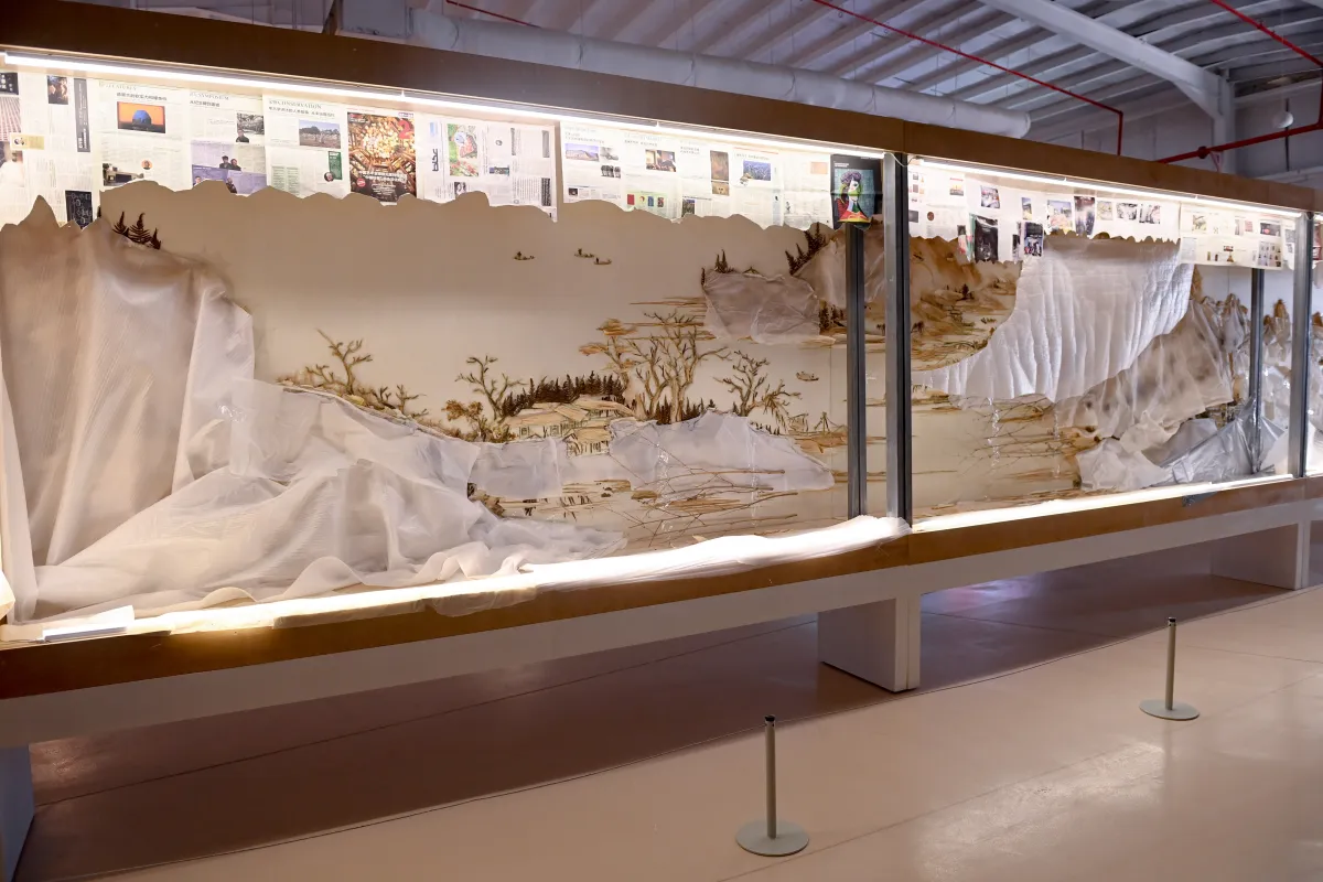 بينالي الدرعية للفن المعاصر