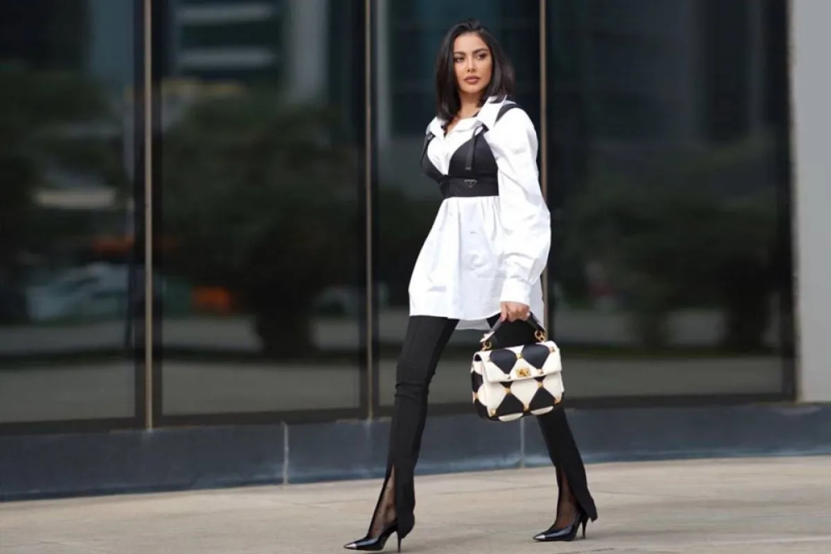 حقائب فاطمة المؤمن