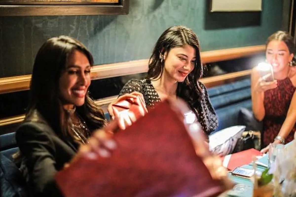 موسم الاحتفالات مع مايكل كورس