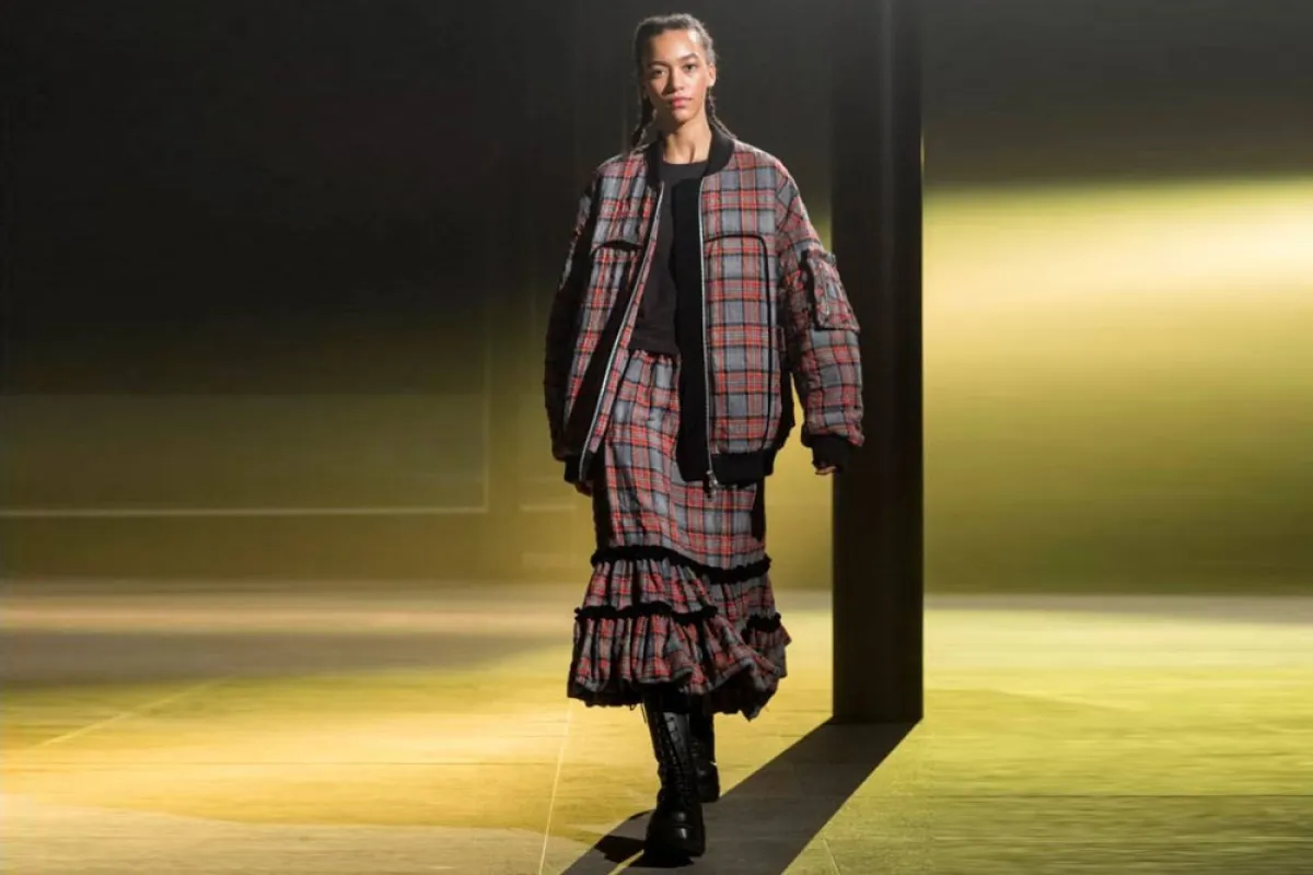 موديلات جاكيتات مربّعة وتصاميم منوّعة من بيمويت Bmuette