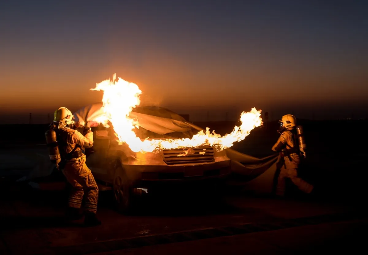 شرطة دبي توضح 7 أسباب لحرائق السيارات في فصل الصيف