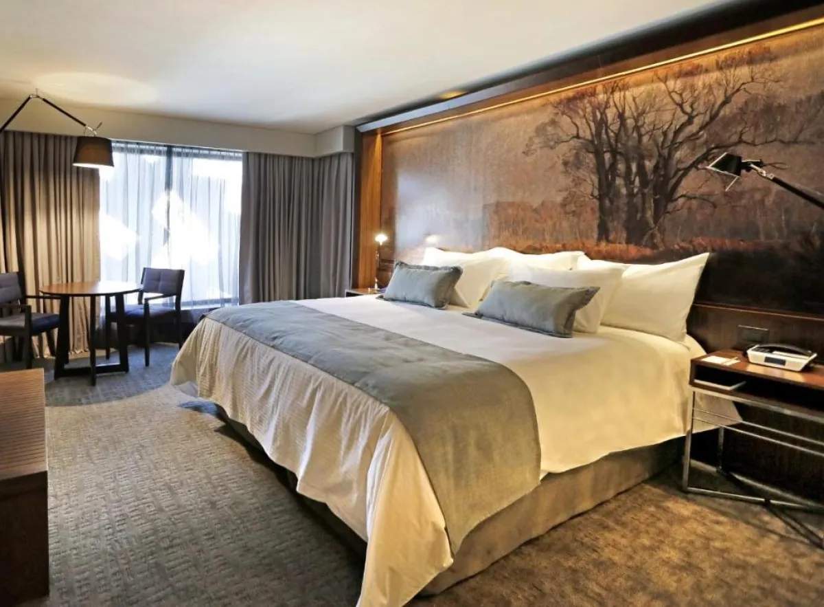 فندق كومبريس لاستاريا