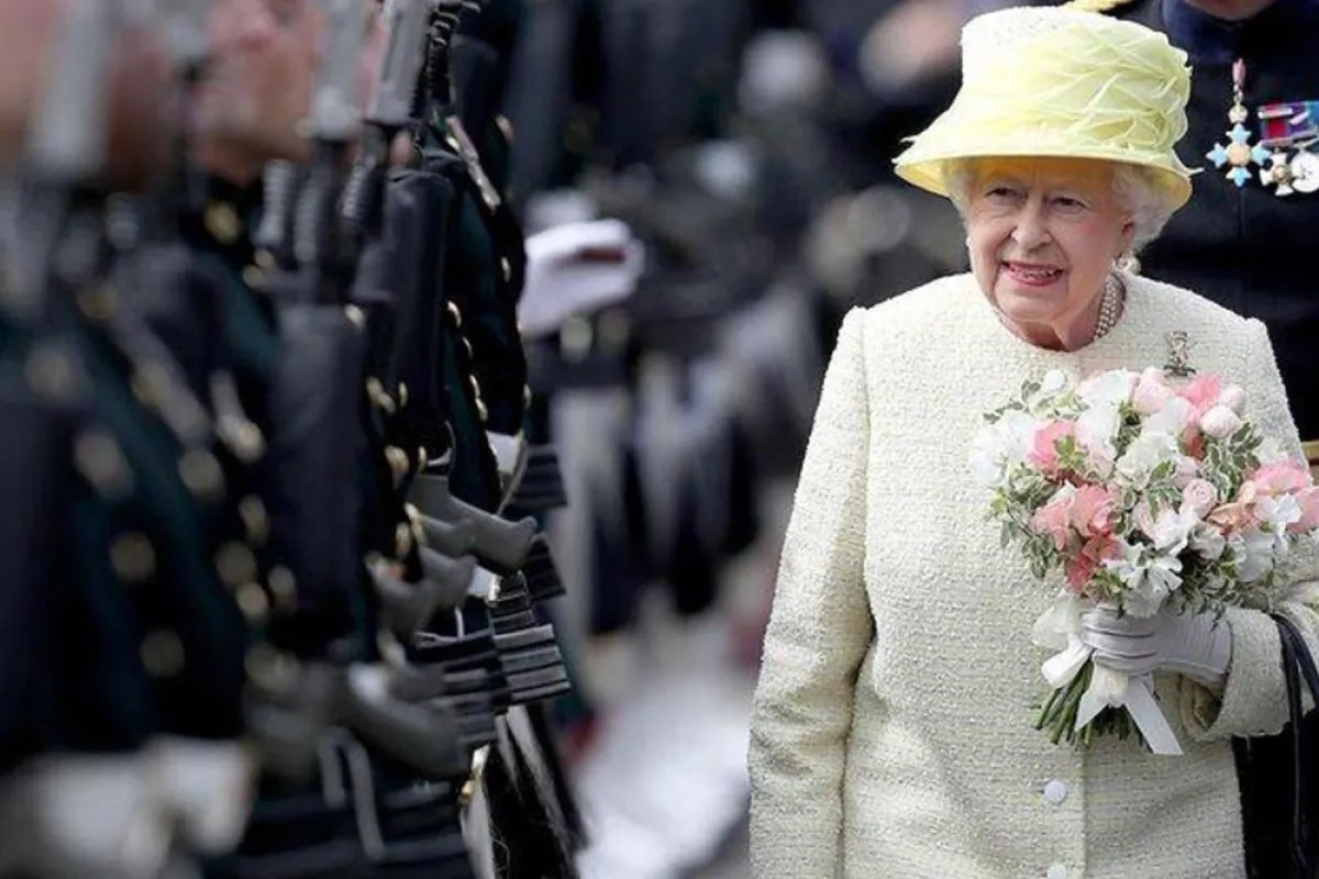 الملكة إليزابيث - الصورة من حساب The Royal Family على إنستغرام