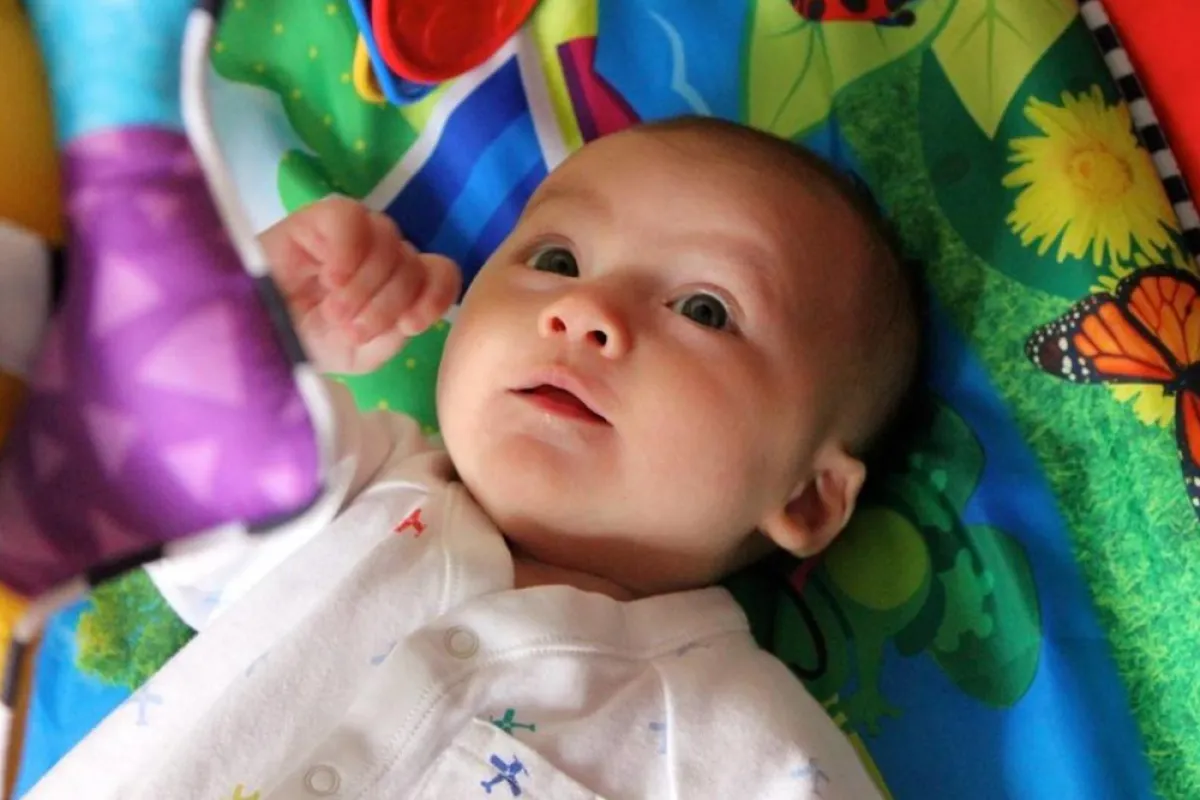 طرق ممتعة لتعليم الألوان للأطفال