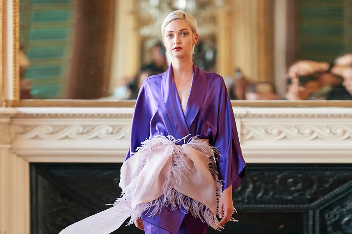 فلايينغ سولو Flying Solo