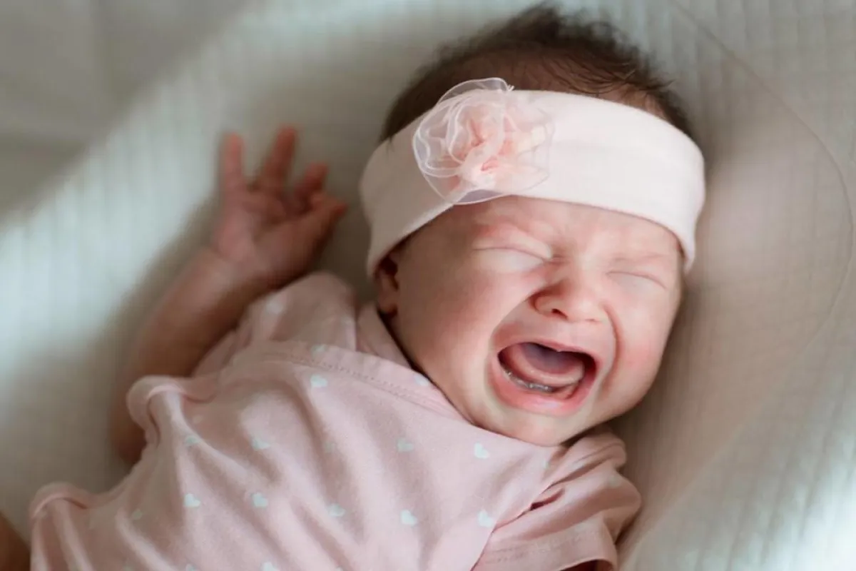 أفضل طرق للتخلص من غازات الرضيع