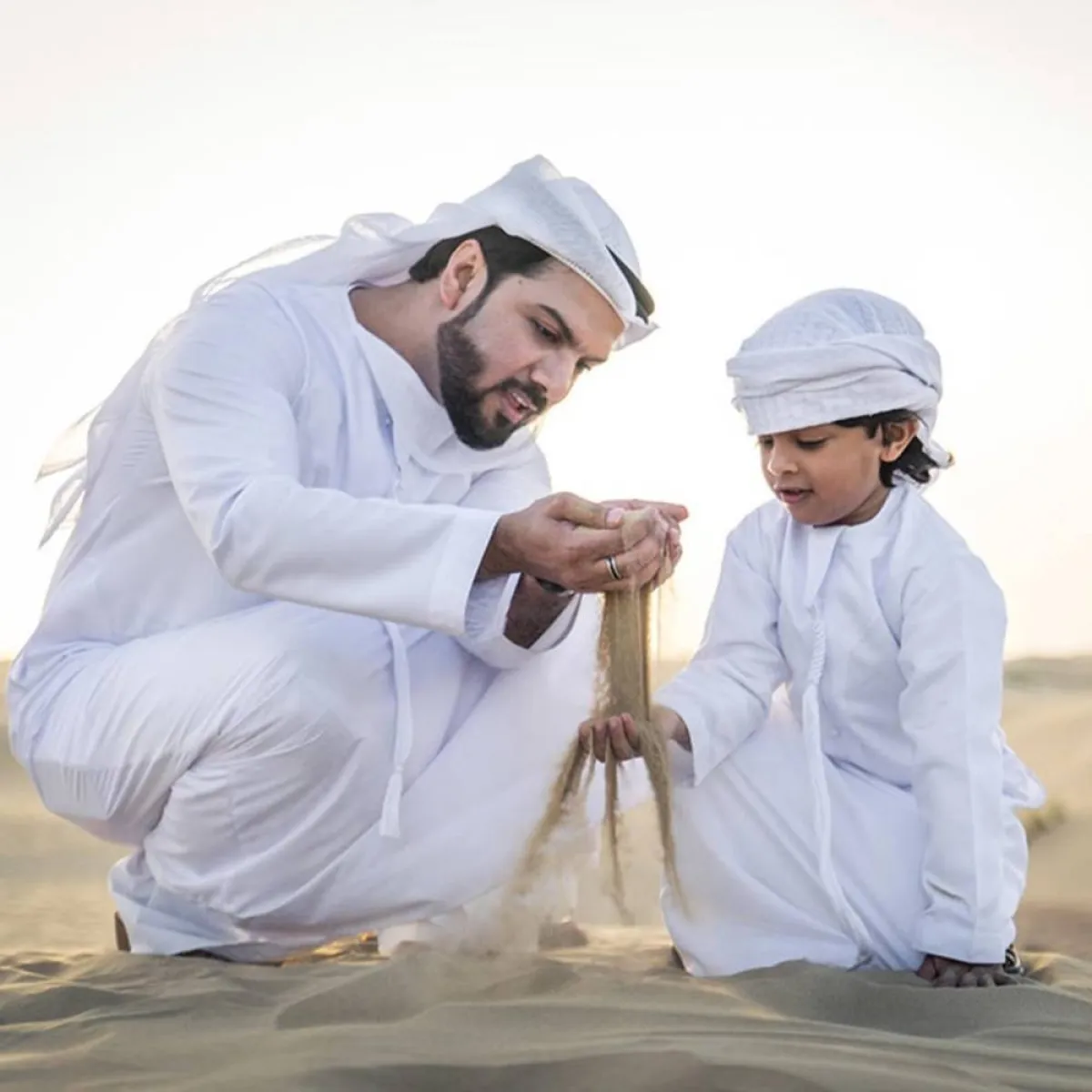 صورة لأب وطفله