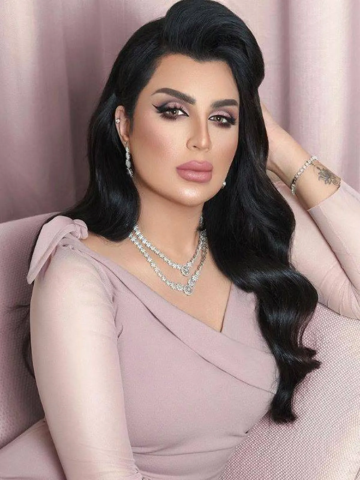 مكياج زهري من اصيل هميم