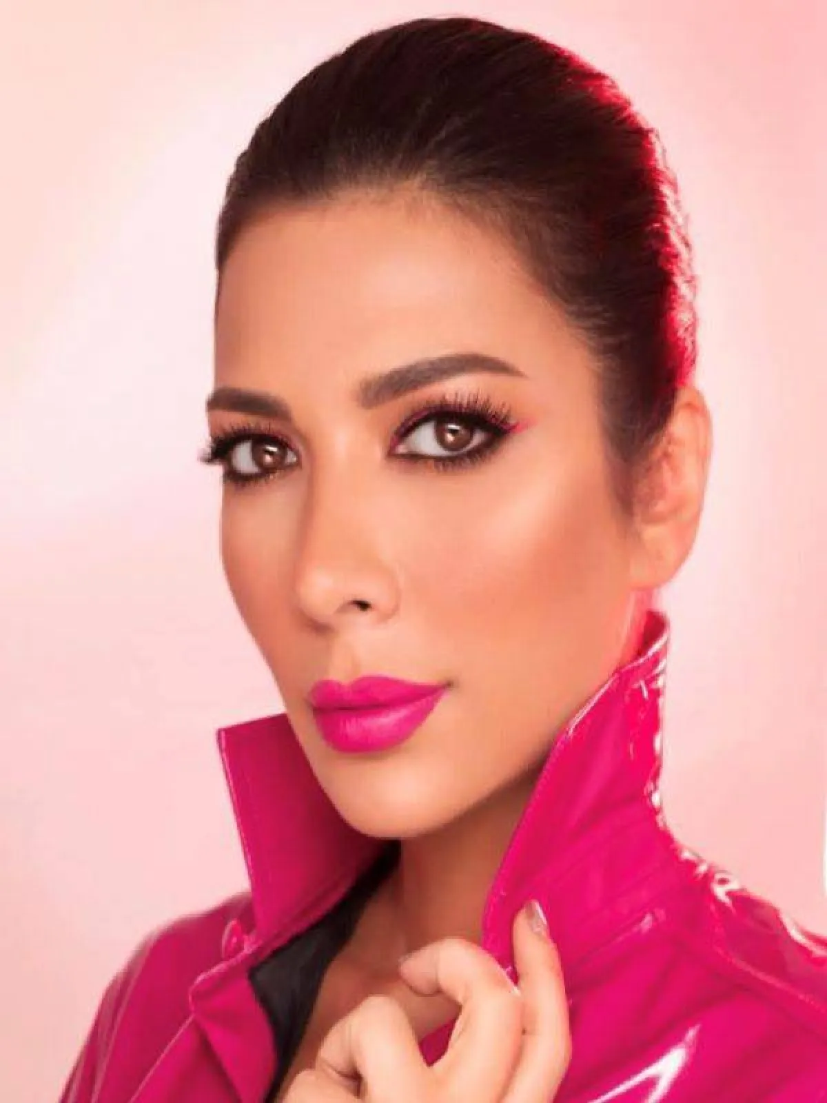 اصالة بمكياج عصري