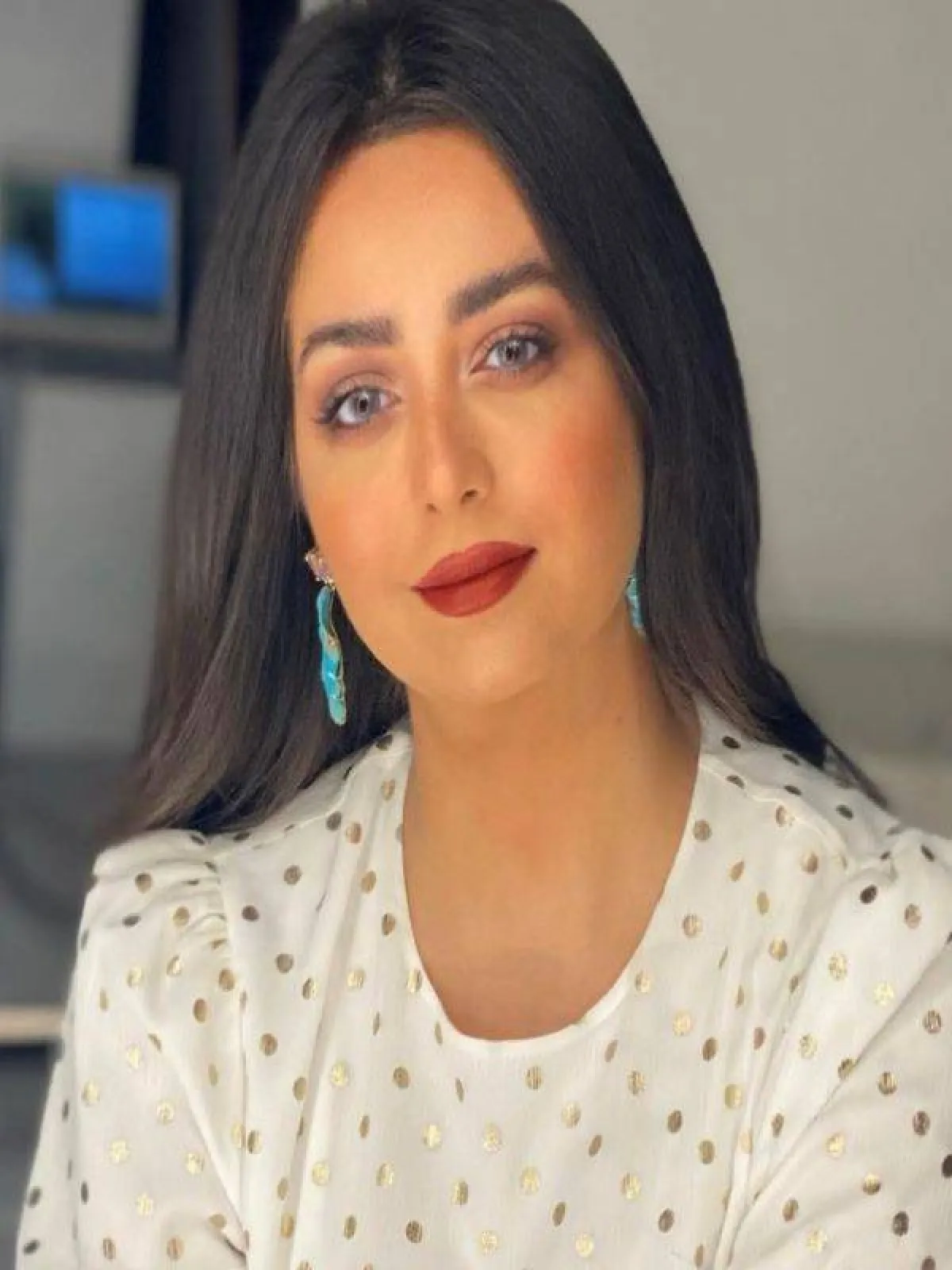 مكياج كلاسيكي من هبة مجدي