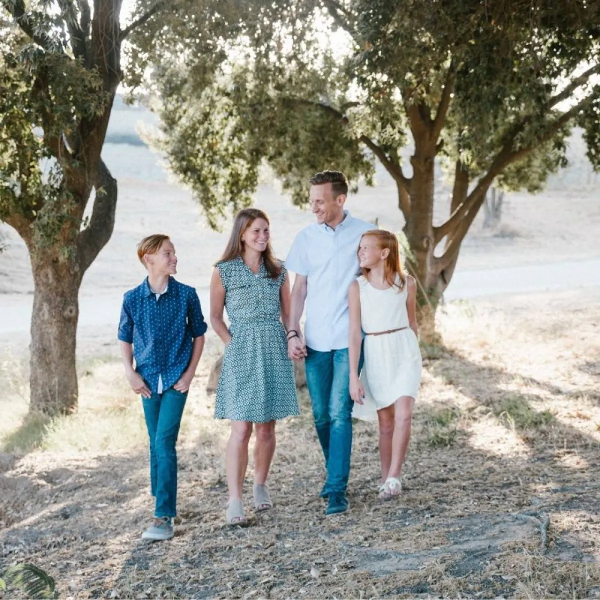 دور الأب في حياة الأبناء