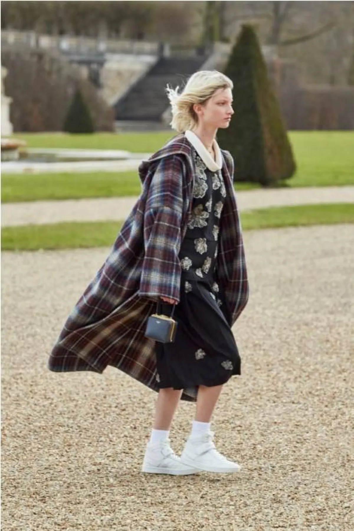 معطف الكاروهات من سيلين  Celine