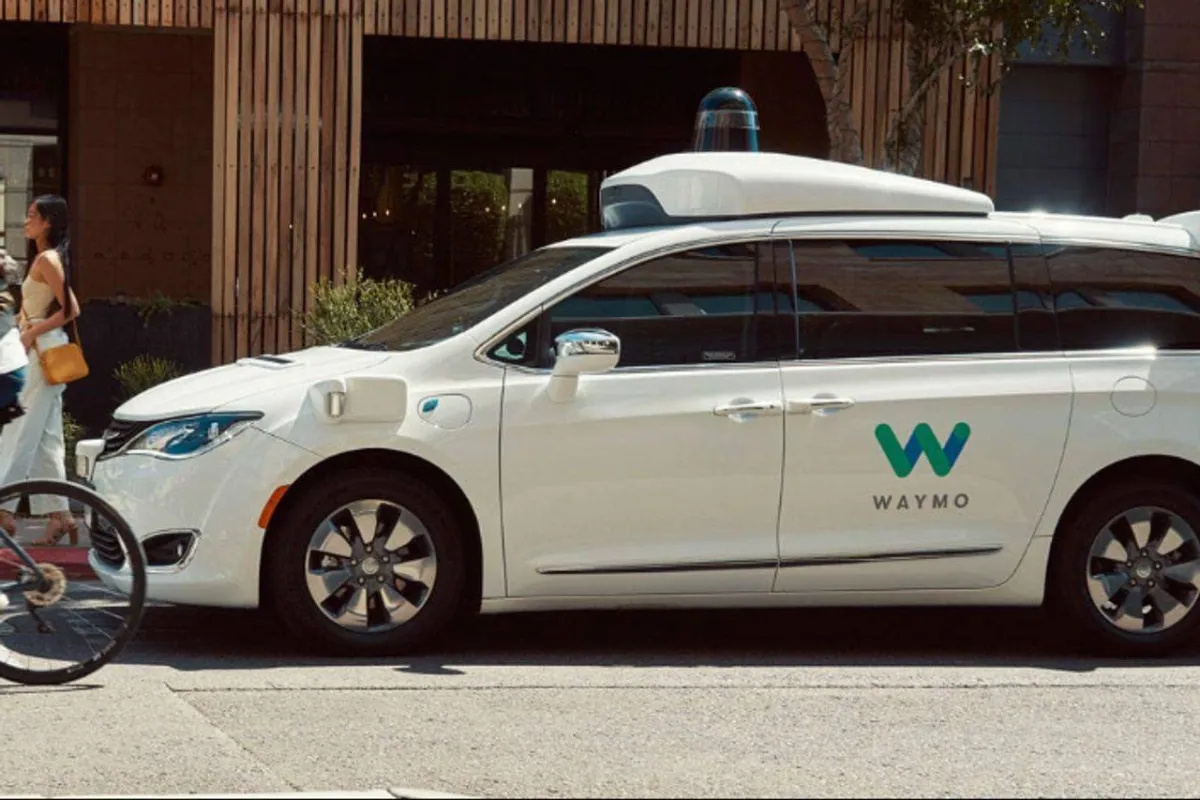 جيلي Zeekr تعمل على تطوير سيارة كهربائية ذاتية القيادة