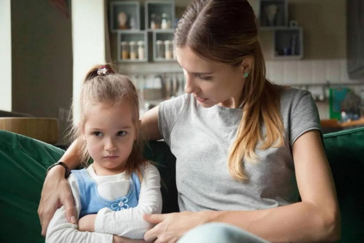 صورة لأم وطفلتها