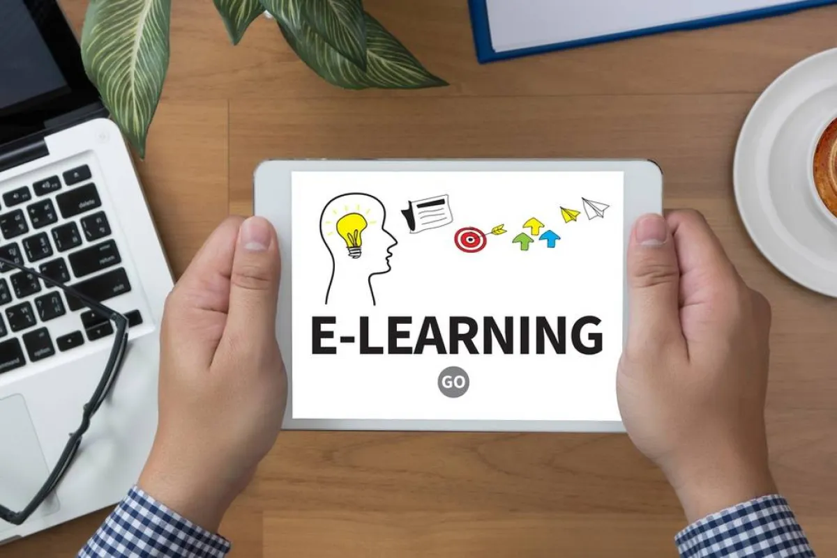 أنواع التعلّم عن بعد