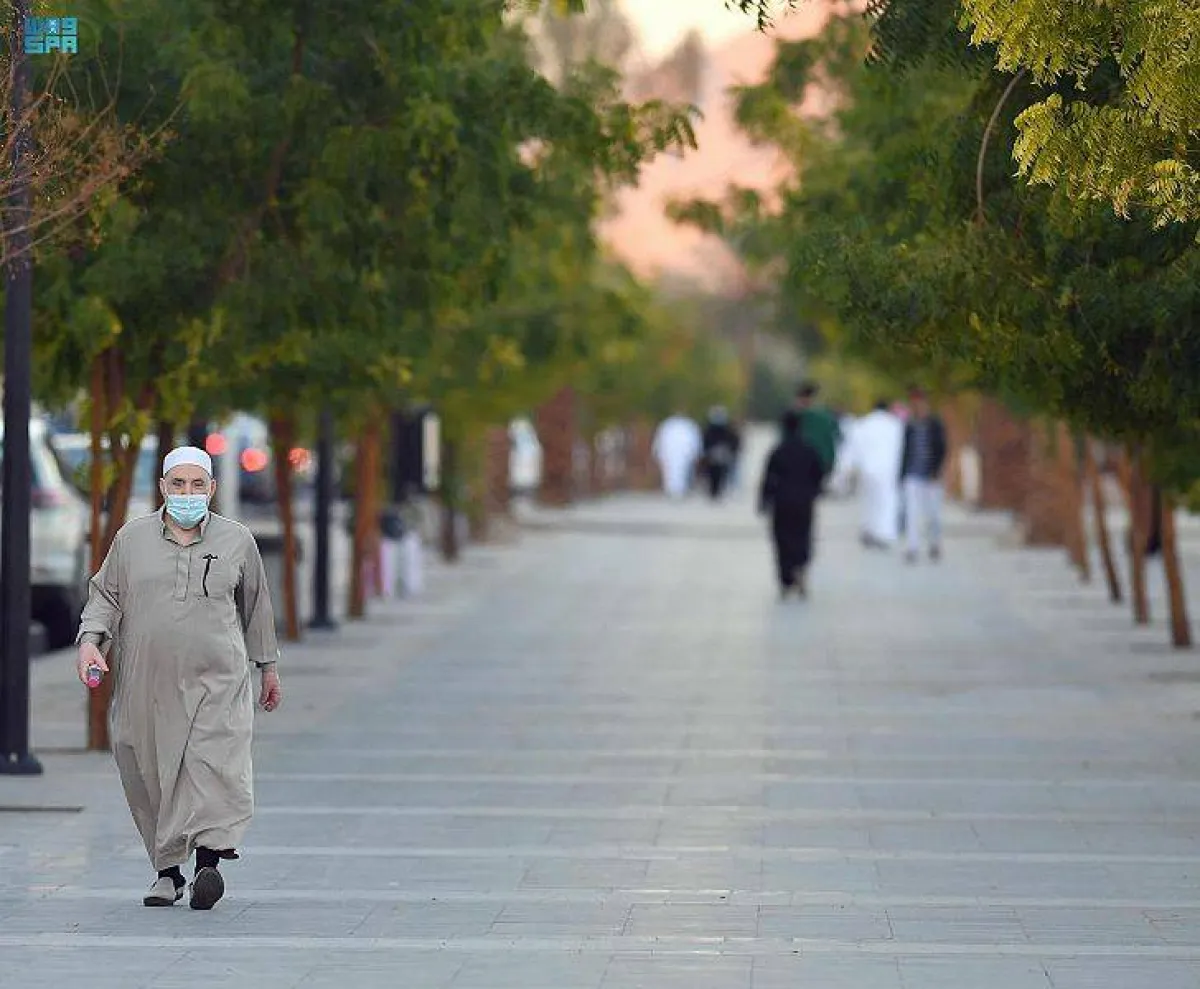 رياضة المشي في المدينة المنورة - الصورة من واس