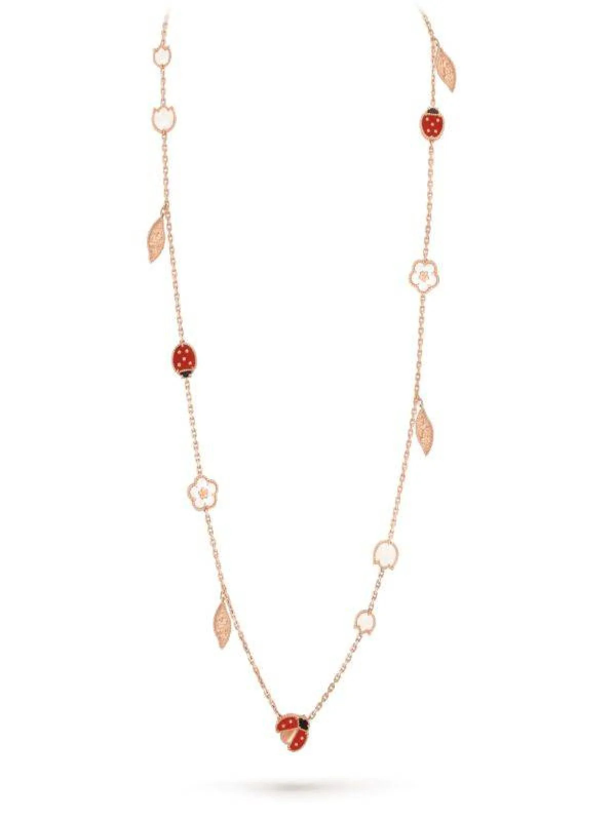 قلادة طويلة