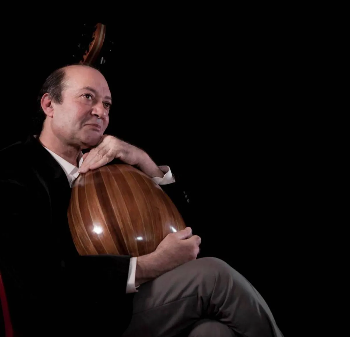 أحمد الحجار - الصورة من صفحته الرسمية على الفيس بوك