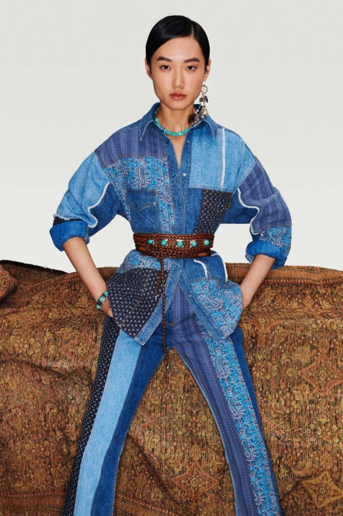 إطلالات الدنيم