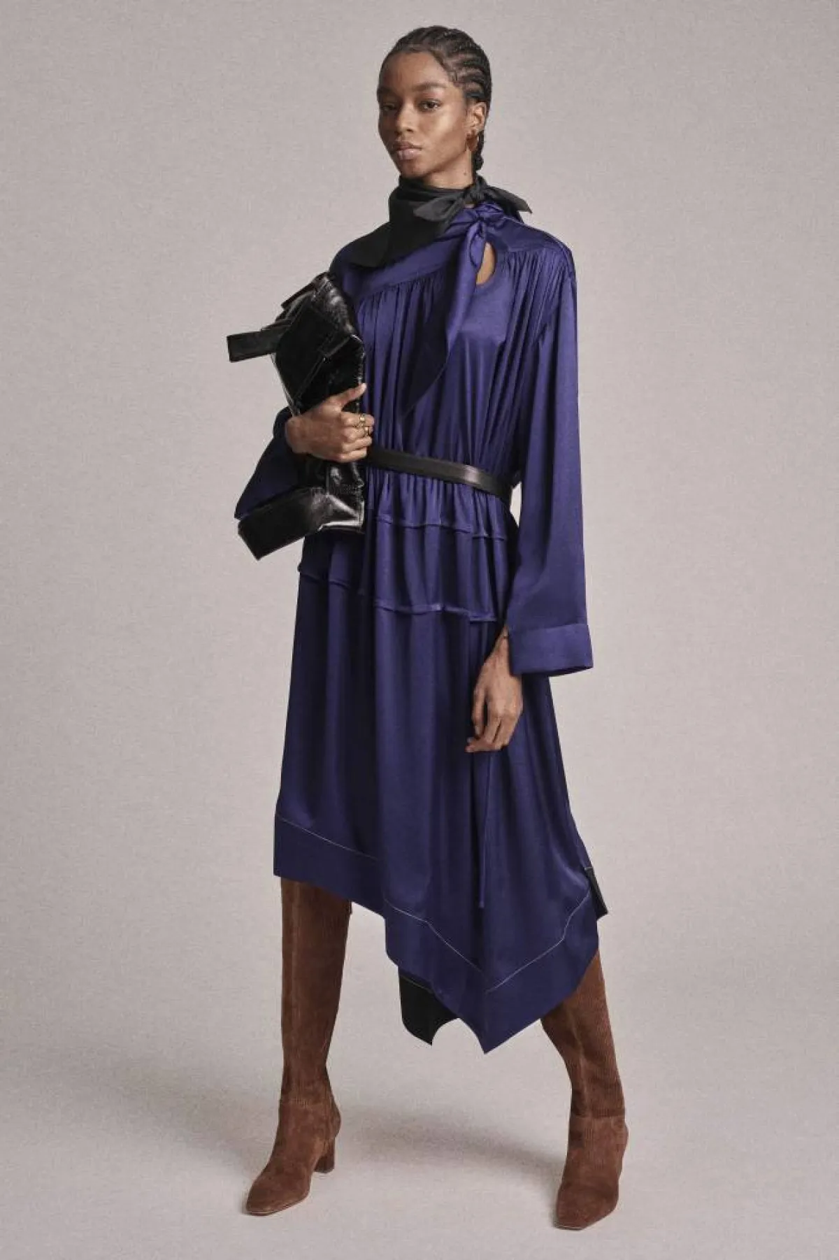 فستان طويل باللون البنفسجي من 3.1فيليب ليم 3.1Phillip Lim