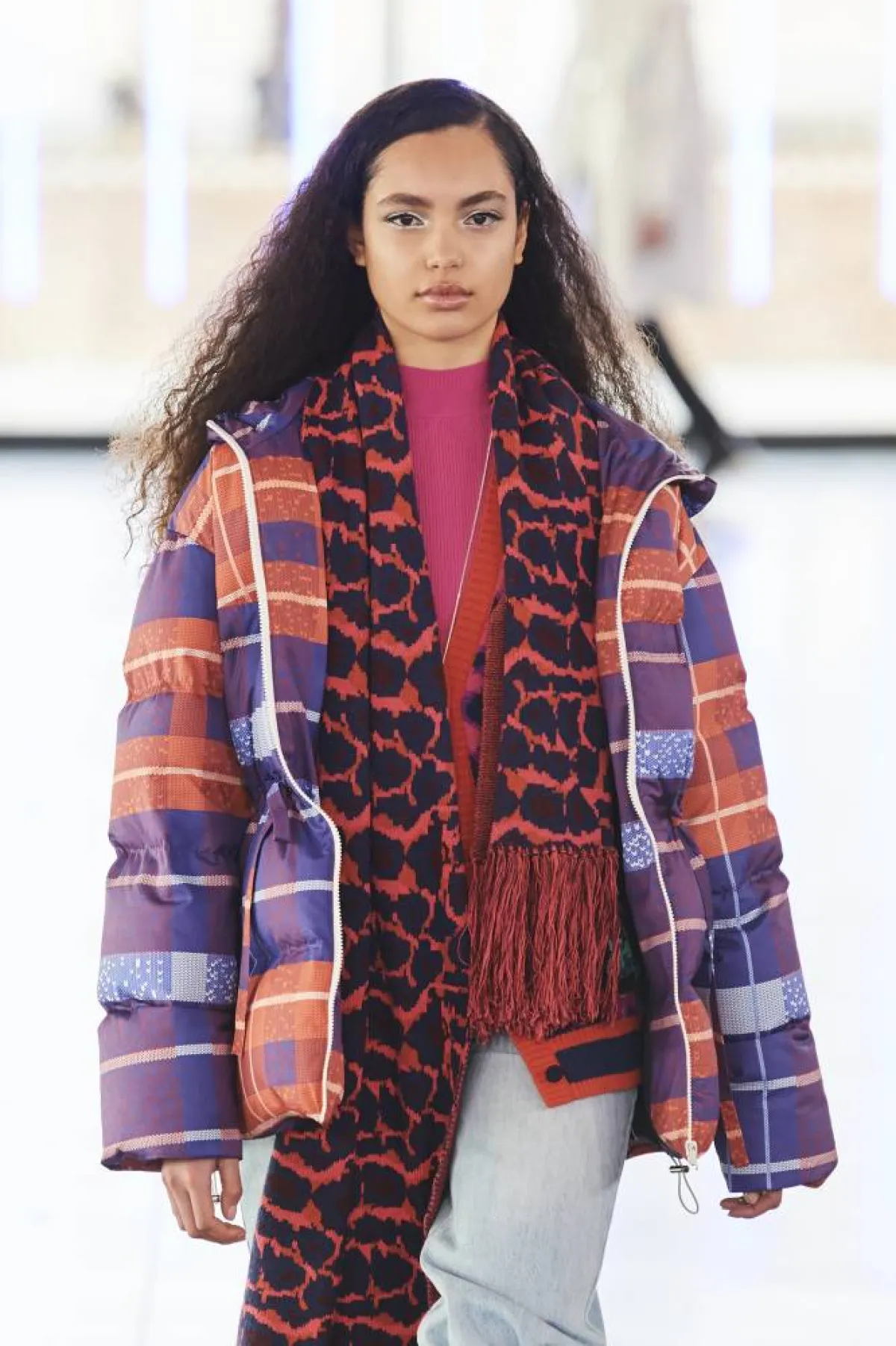 جاكيت قصيرة ملونة من مارك فاست Mark Fast 