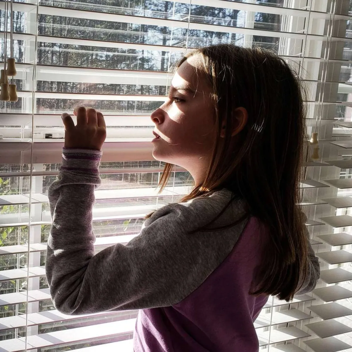 صورة لطفلة خائفة