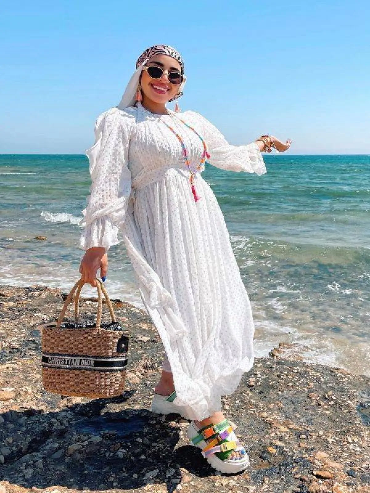 فستان بحر من هدير عاطف