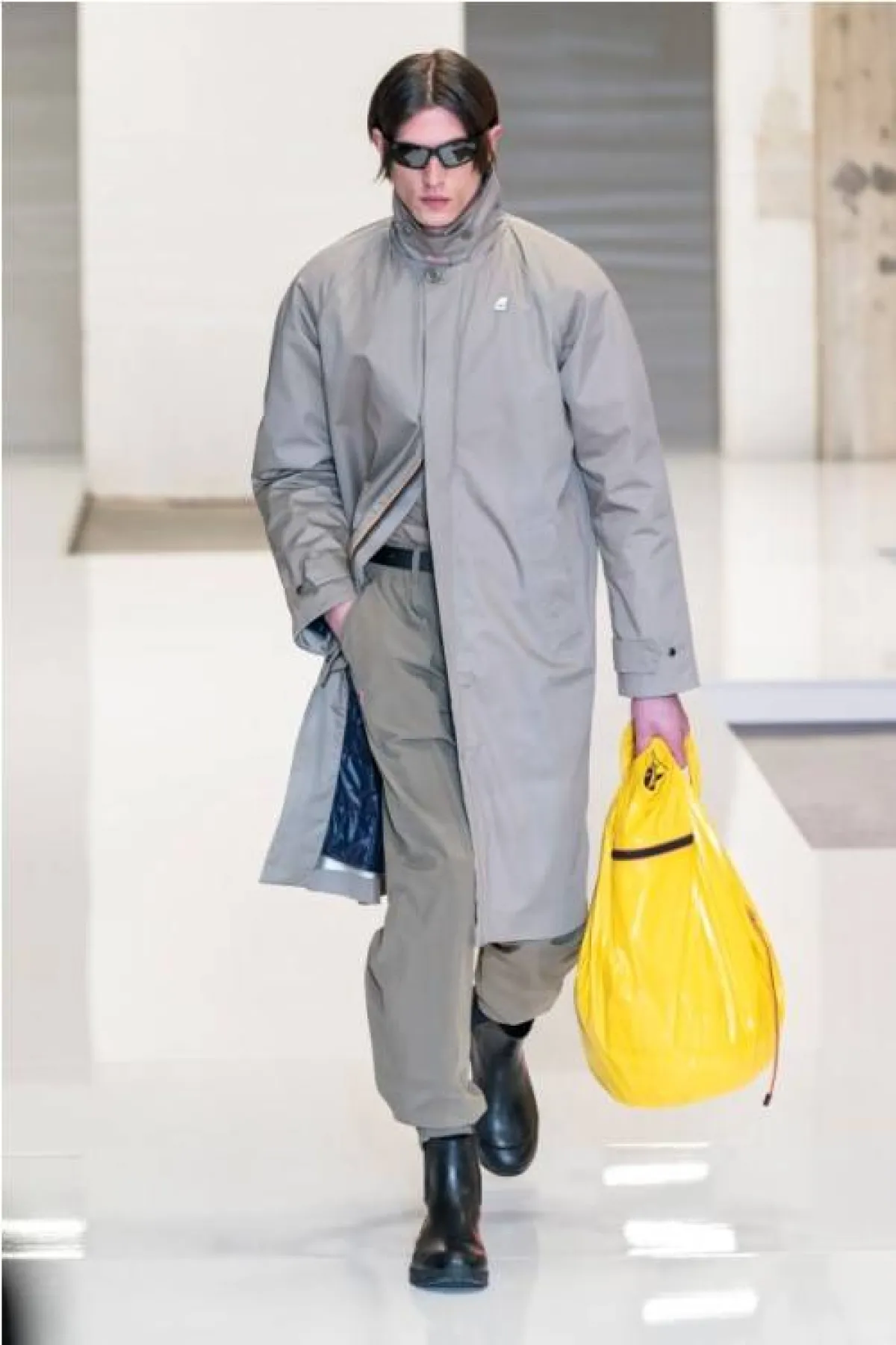 حقيبة عملية للسفر من كاي واي  K Way