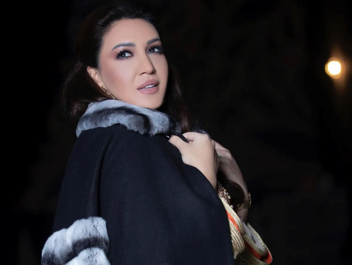 اسما لمنور-  الصورة من حسابها على انستغرام 