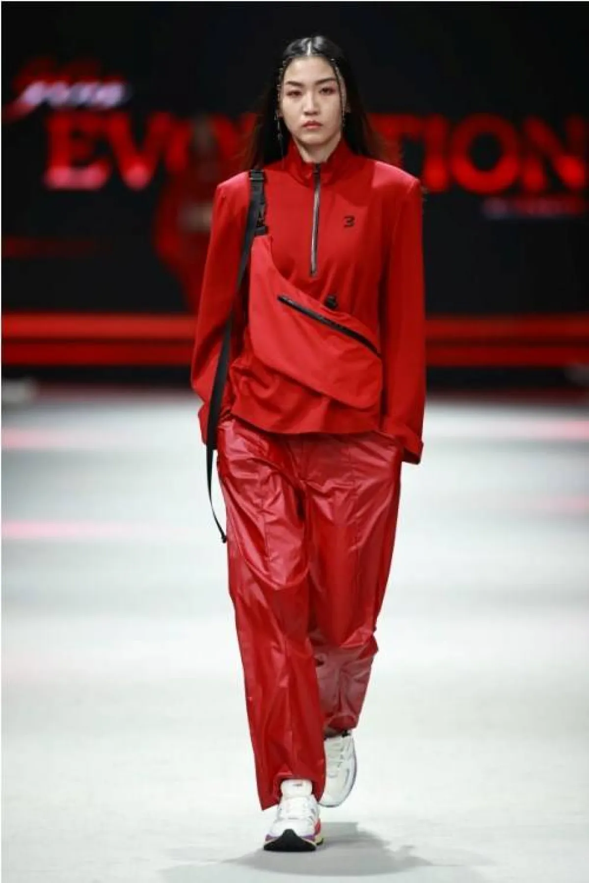 تنسيق الحذاء الرياضي بأسلوب مختلف من ألانكو  3  Allenco 3