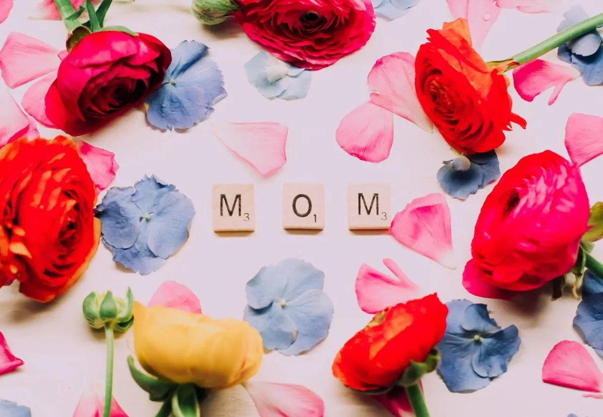 صورة تعبيرية عن الأمومة