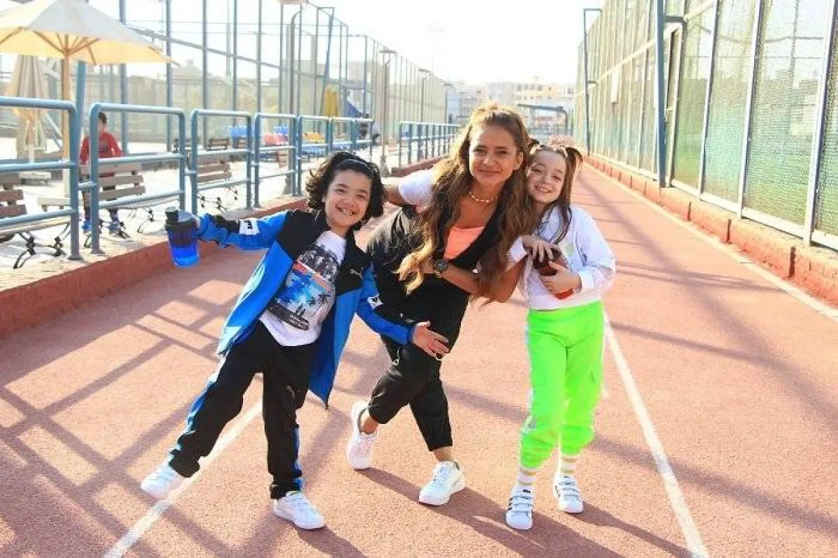 نيللي كريم ومنى أحمد زاهر وعبد الرحمن أحمد طه - الصورة من المسؤول الإعلامي للبرنامج 