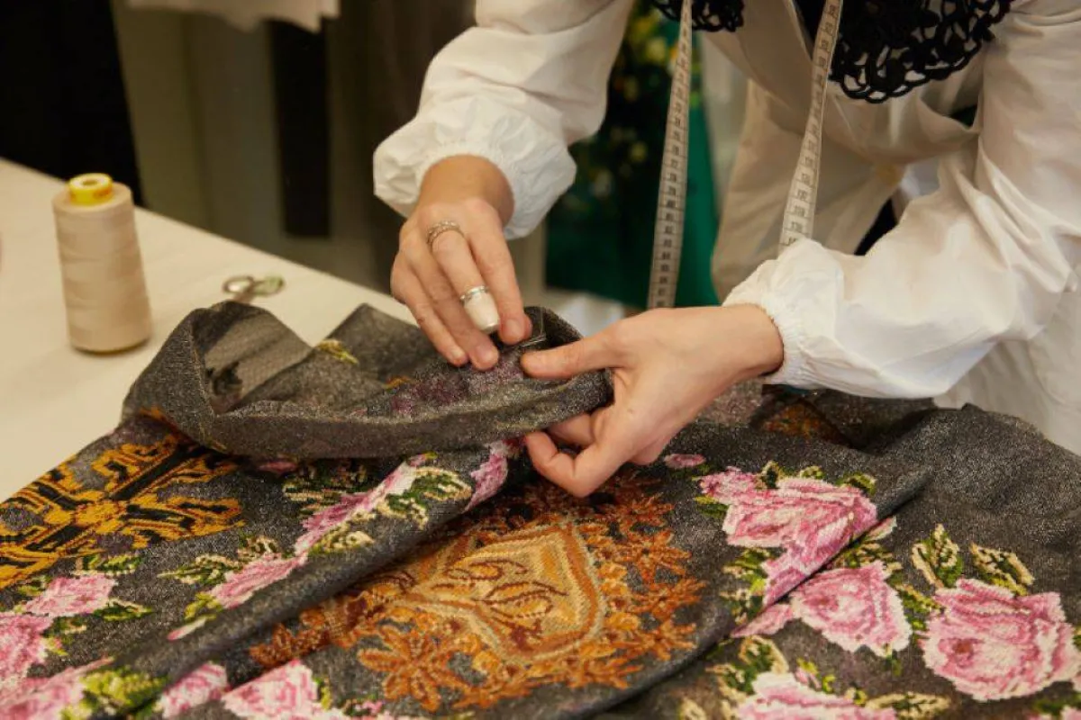 ويعد عرض أزياء الفرسان في عكمة من أكثر الأحداث إثارةً خلال شتاء طنطورة