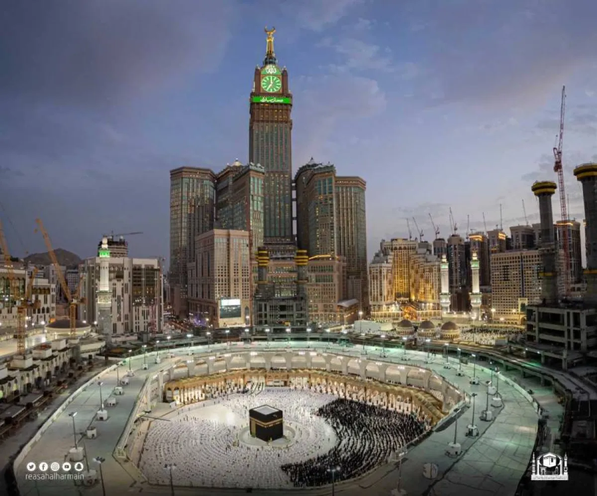 رئاسة الحرمين تشدد على ضرورة الأخذ بكافة الإجراءات لمنع تفشي فيروس كورونا